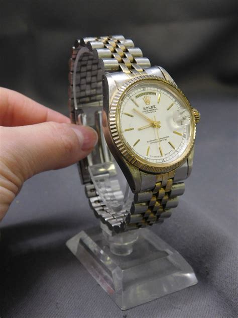 fake rolex needs a battery|genuine rolex bracelets.